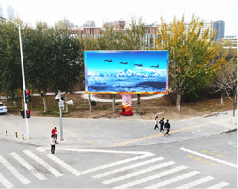 彭泽户外大屏广告投放要点。